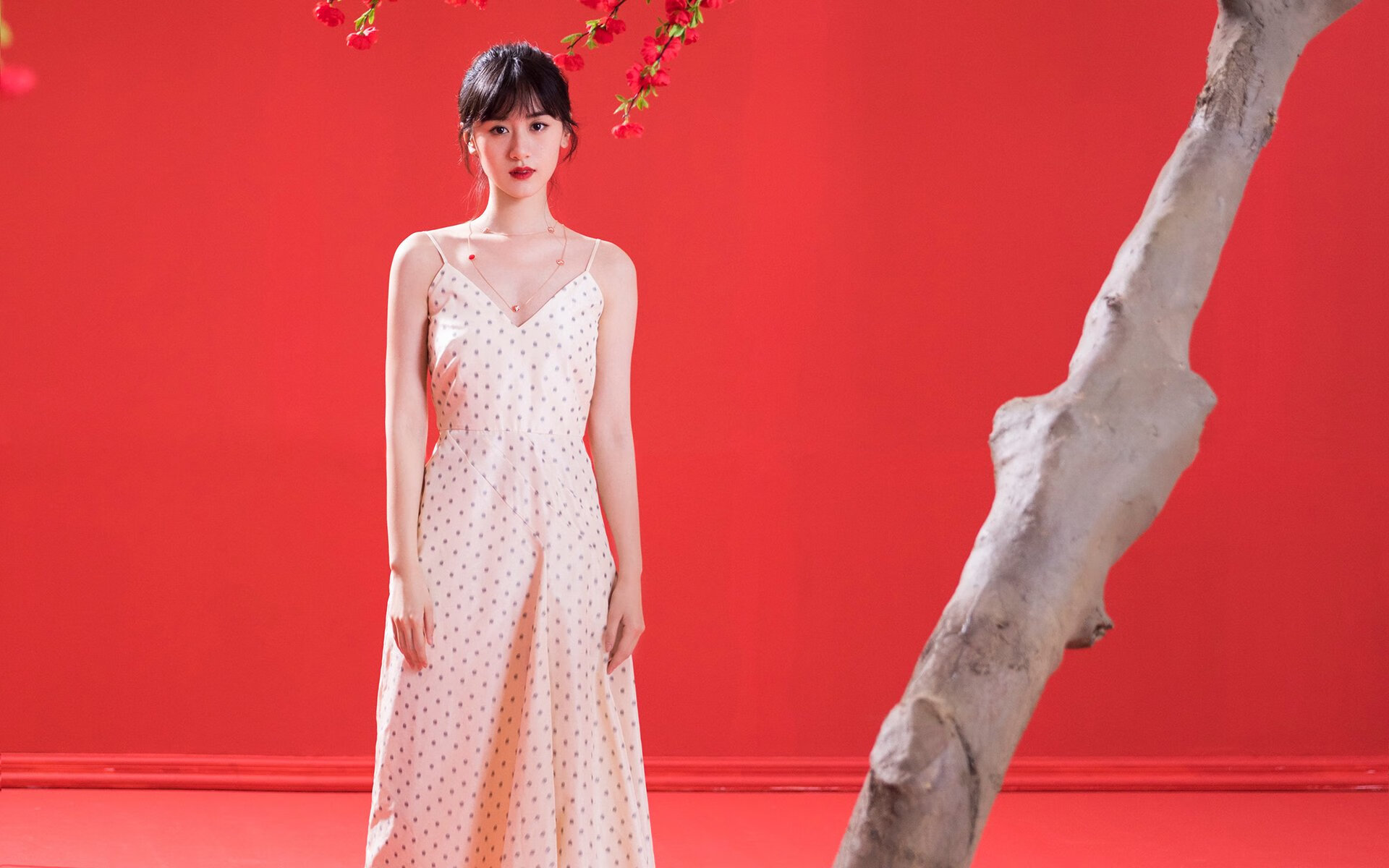 开云体育中国-从嘘声到掌声，曼城王朝与恩比德的破茧之夜