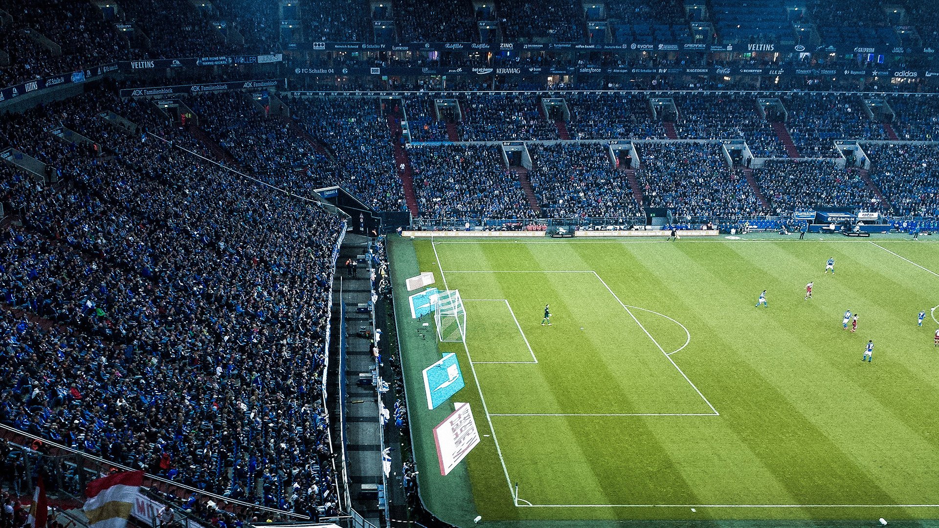 西班牙单节三分雨轰垮拜仁!格纳布里逆天表演点燃欧洲篮球之夜